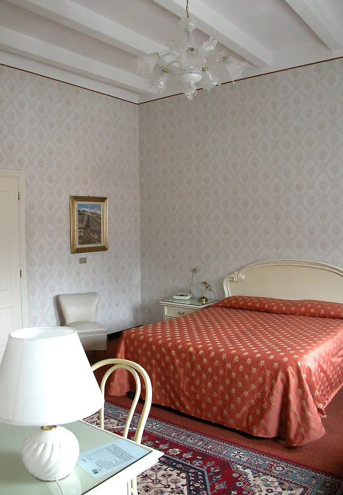 Du Parc Hotel Stresa 2*, Lake Maggiore