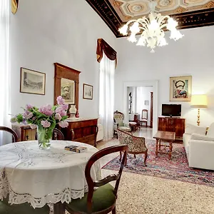 Testa , Venedig Italien