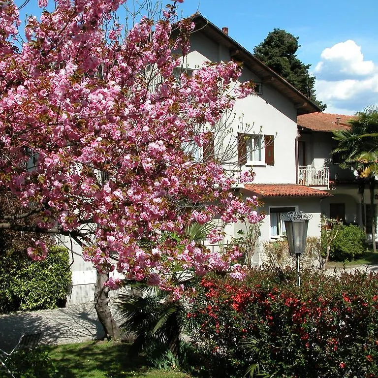 **  Отель Du Parc Lake Maggiore Италия